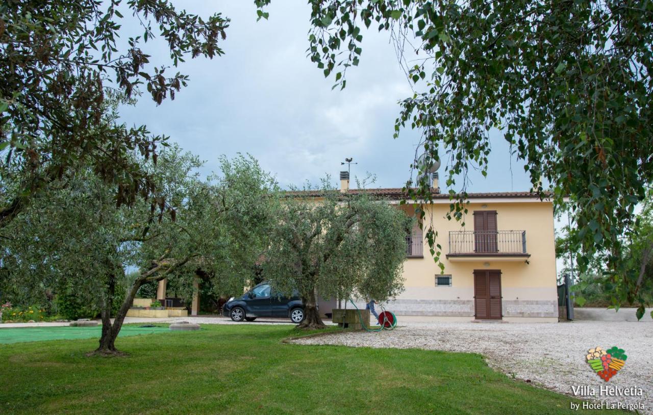 Villa Helvetia Corropoli Exteriör bild